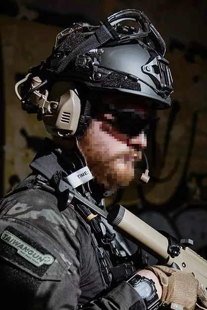 Next-generation Spec-Ops ballistic helmet replica - Black [FMA]