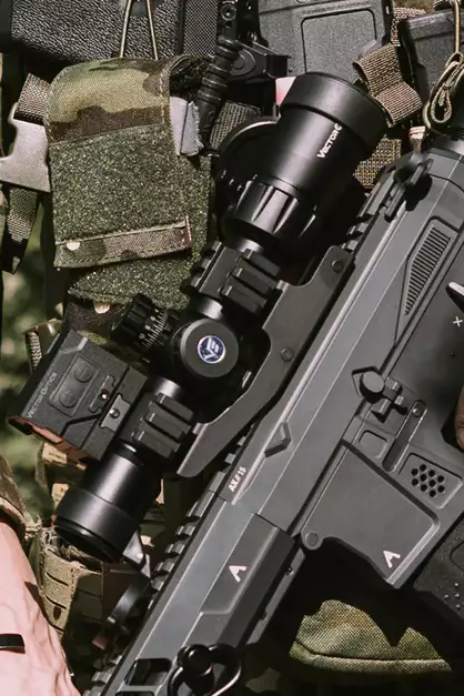 Mustang Gen2 1-4x30 SFP Riflescope - Black [Vector Optics]