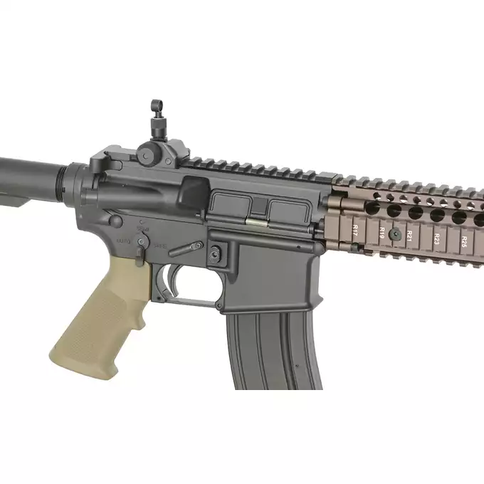 Daniel Defense MK18 Gas Blow-Back Rifle - Tan [EMG]