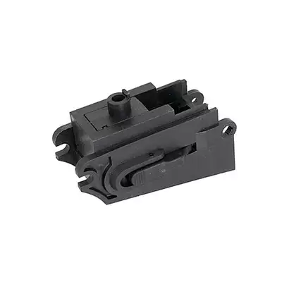 Adapter magazynków od M4 do G36/SL8 [BATTLEAXE]