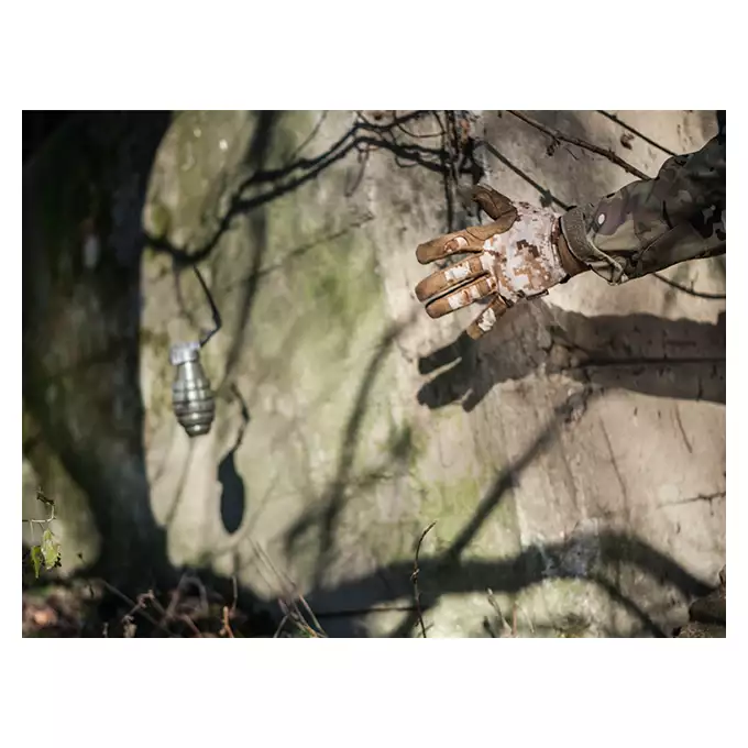 Thunder B Sonic Grenade Complete Set - Pineapple [Hakkotsu]