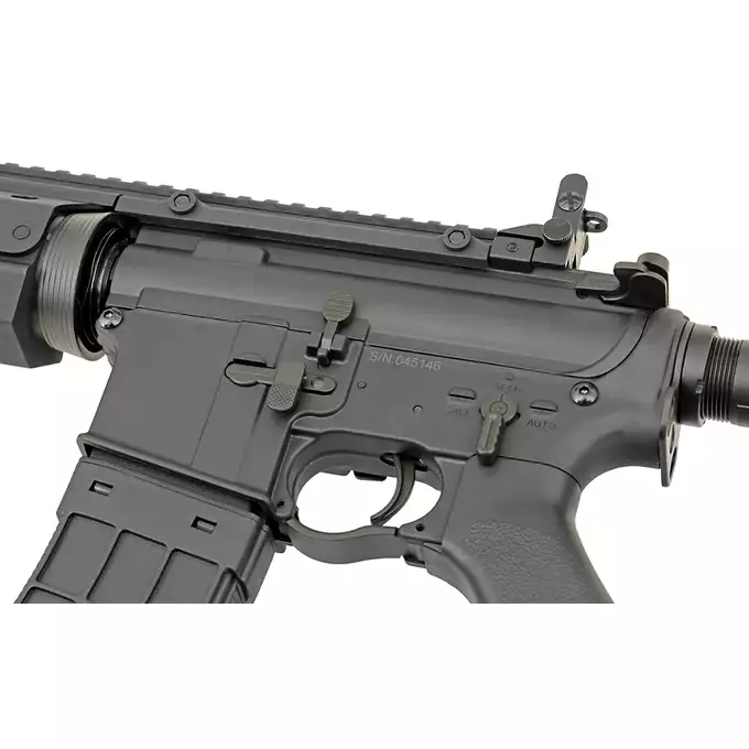 CM.619 - Black [CYMA]