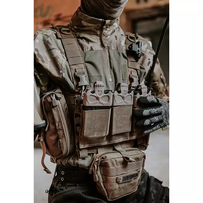 [Zestaw] Modularny Chest Rig Buckle Up - Coyote [8FIELDS] + Szybka poczwórna ładownica BUCKLE UP na magazynki MP5/SMG/UTR45 - Coyote [8FIELDS]