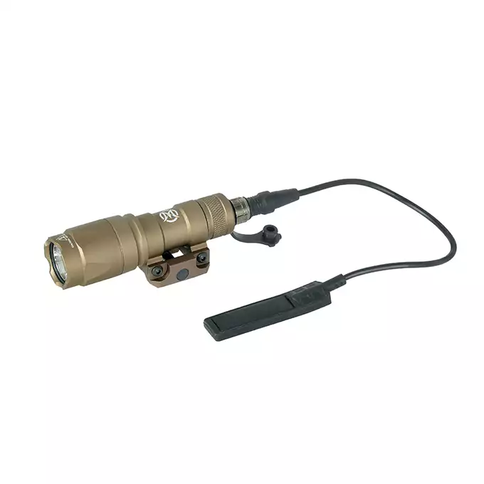 Tactical Flashlight v300 - dark earth [WADSN] | TaiwanGun US & EU