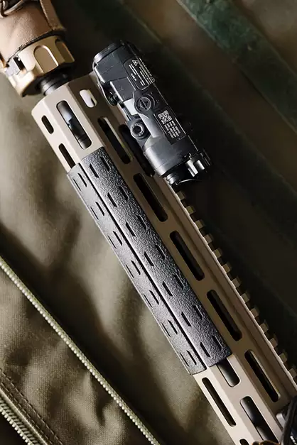 Zestaw 5 paneli ochronnych MLOCK - black [WADSN]