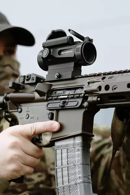 VISEUR RED DOT NAUTILUS 1X30 QD [Vector Optics].