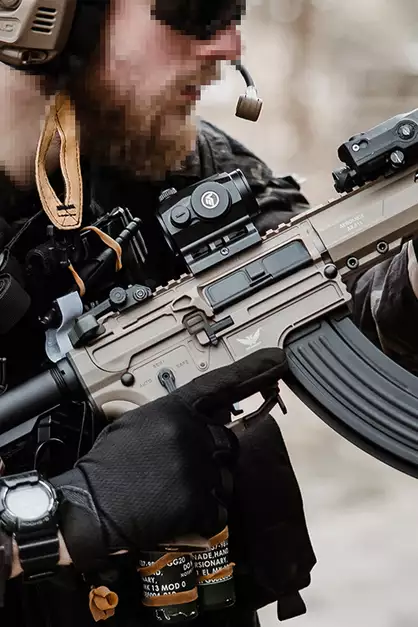 Scrapper 1x25 RED DOT SIGHT - black [Vector Optics]