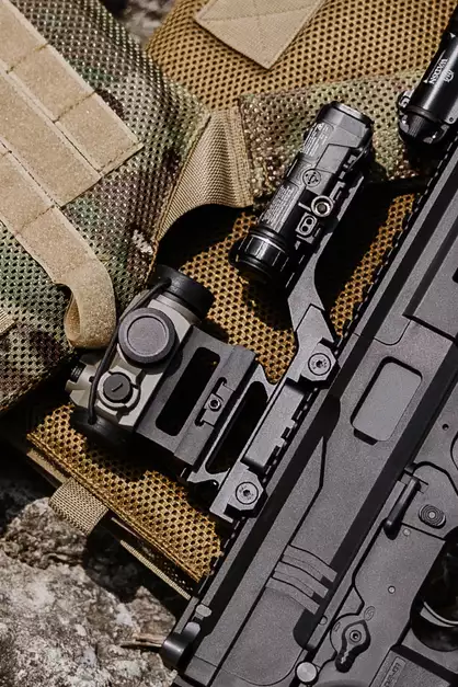 Maverick Gen3 1x22 MIL Red Dot Sight - Dark Earth [Vector Optics