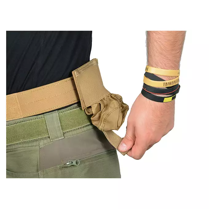 Mała torba zrzutowa na pas - Black [8FIELDS]