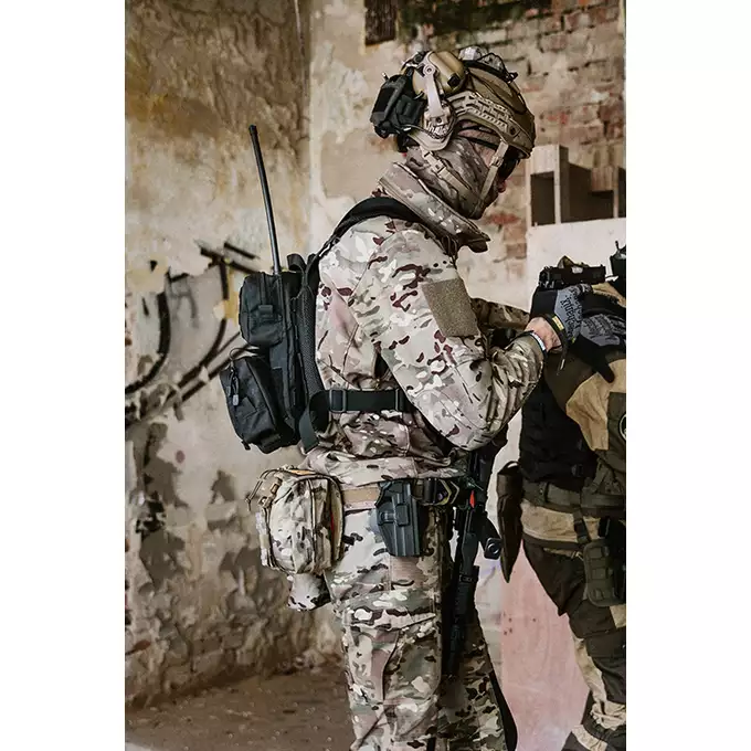 [Zestaw] Buckle Up Assault Plate Carrier Cummerbund - Black [8FIELDS] + Ładownica Under Zip Pouch do kamizelek - Black [8FIELDS] + SZTURMOWY PANEL NA PLECY MOD.3 - Black [8FIELDS] + Szybka poczwórna ładownica BUCKLE UP na magazynki MP5/SMG/UTR45 - Black