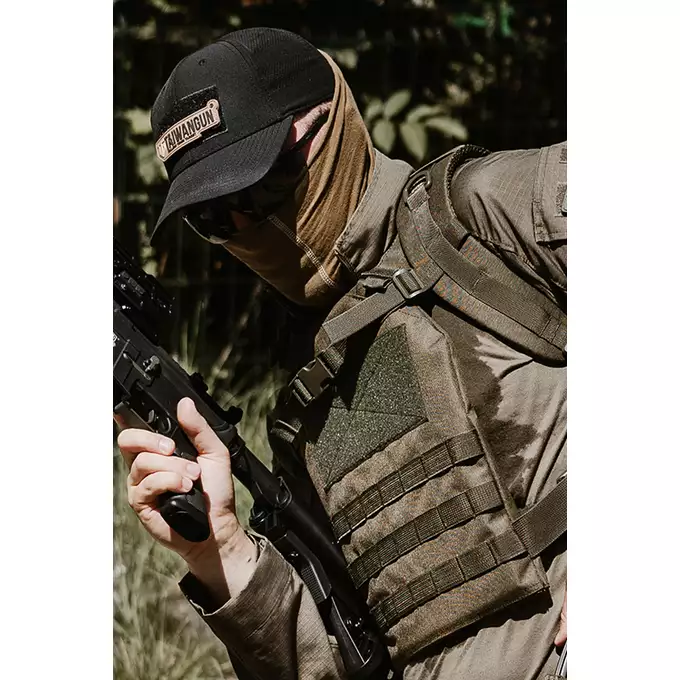 [Zestaw] Prosty Plate Carrier z atrapami miękkich wkładów balistycznych - Olive + MOLLE kangurowy panel przedni - Olive [8FIELDS]