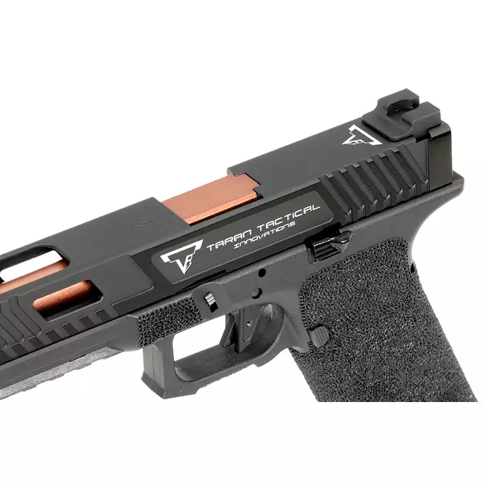 [Zestaw] Replika TTI JW2 Combat Master Custom [EMG] + Magazynek na Green Gas na 34 kulki do Combat Master, XTP, SHARK, SCORPION, F1 BSF [EMG]