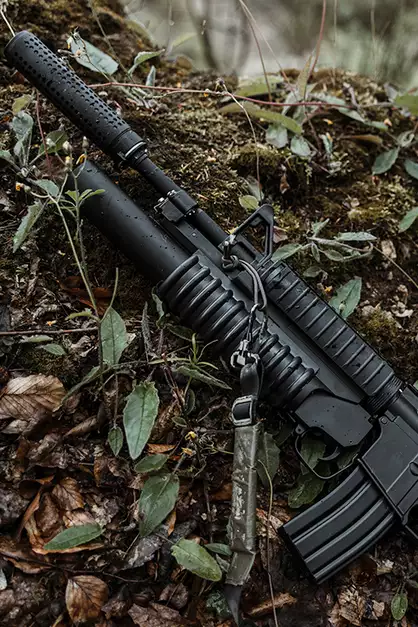 Replica of the American 12" Lightweight Grenade Launcher - Black [S&amp;T]