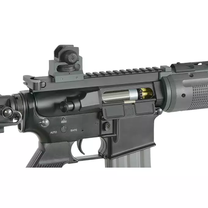 LR300S assault rifle replica [A&amp;K]