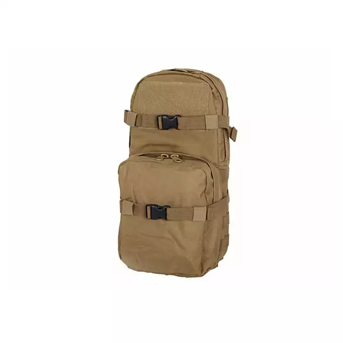 [Zestaw] Jump Plate Carrier V2 (Duży Rozmiar) - Coyote [8FIELDS] + Plecak hydracyjny MOLLE - Coyote [8FIELDS] + Potrójna ładownica karabinowa z zasobnikiem - Coyote [8FIELDS] + Nerka zrzutowa do kamizelki Mod.2 - Coyote [8FIELDS] + Duża zrywalna ładownica medyczna - Coyote [8FIELDS]