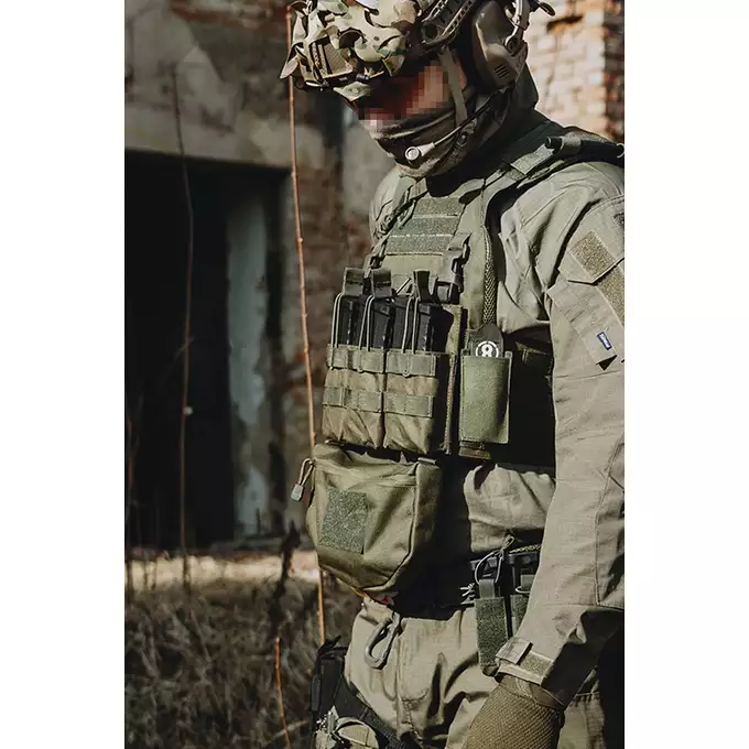[Zestaw] Jump Plate Carrier V2 (Duży Rozmiar) - Olive [8FIELDS] + Plecak hydracyjny MOLLE - Olive [8FIELDS] + Potrójna ładownica karabinowa z zasobnikiem - Olive [8FIELDS] + Nerka zrzutowa do kamizelki Mod.2 - Olive [8FIELDS] + Duża zrywalna ładownica medyczna - Olive [8FIELDS]