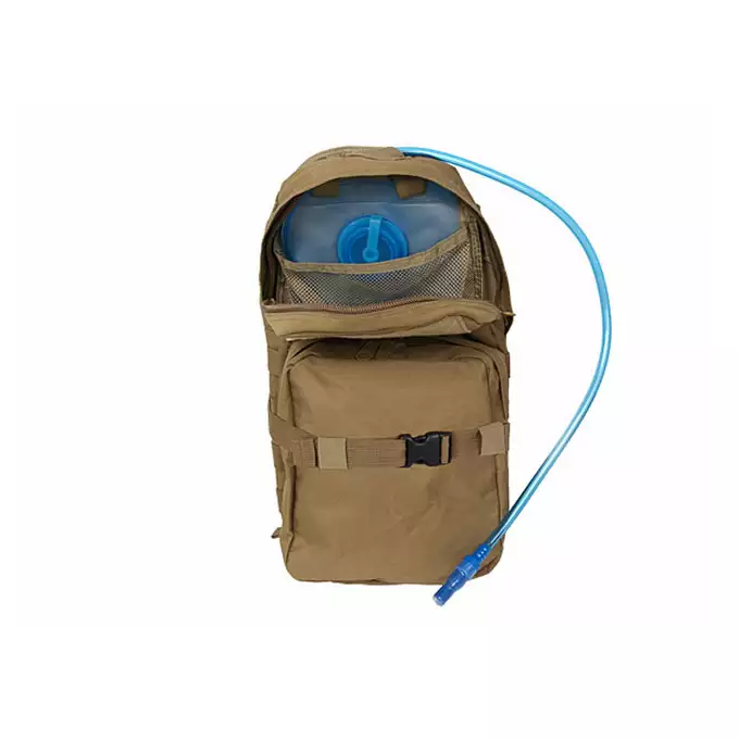 [Zestaw] Jump Plate Carrier V2 (Duży Rozmiar) - Coyote [8FIELDS] + Plecak hydracyjny MOLLE - Coyote [8FIELDS] + Potrójna ładownica karabinowa z zasobnikiem - Coyote [8FIELDS] + Nerka zrzutowa do kamizelki Mod.2 - Coyote [8FIELDS] + Duża zrywalna ładownica medyczna - Coyote [8FIELDS]