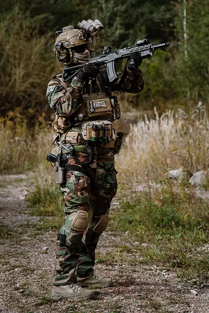 Uniforme de combate Gen2 (Talla M) - Woodland [EM]