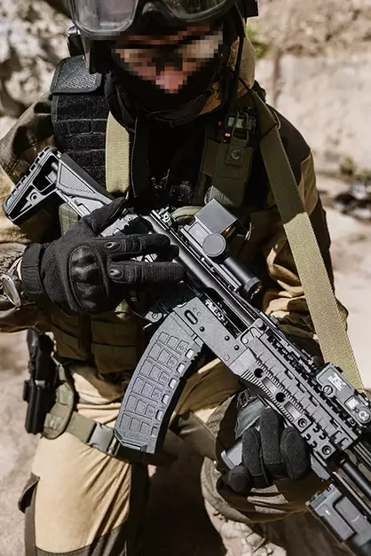 WE09 assault rifle replica [WELL PRO]