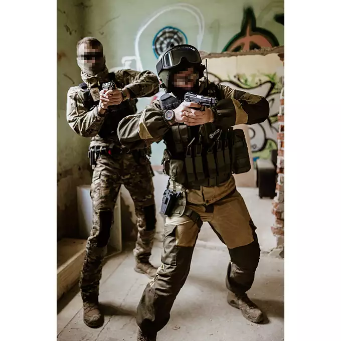 CM.136 EBB Grach Mosfet Edition [CYMA]