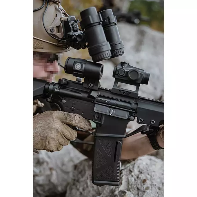 [Zestaw] Powiększalnik Maverick Gen3 3x22 Magnifier MIL [Vector Optics] + Montaż 21mm pod kolimator Maverick [Vector Optics] + Celownik kolimatorowy Maverick Gen3 1x22 MIL - Black [Vector Optics]