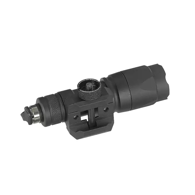 [Zestaw] Taktyczna latarka v300 - black [WADSN] + Włącznik chwilowy do latarki - black [WADSN]