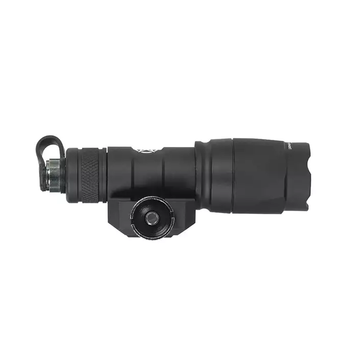 [Zestaw] Taktyczna latarka v300 - black [WADSN] + Włącznik chwilowy do latarki - black [WADSN]