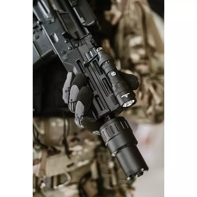[Zestaw] Taktyczna latarka M322 Scout LED - Black [WADSN] + Montaż pod Włącznik Żelowy AN/PEQ -  Picatinni [WADSN]