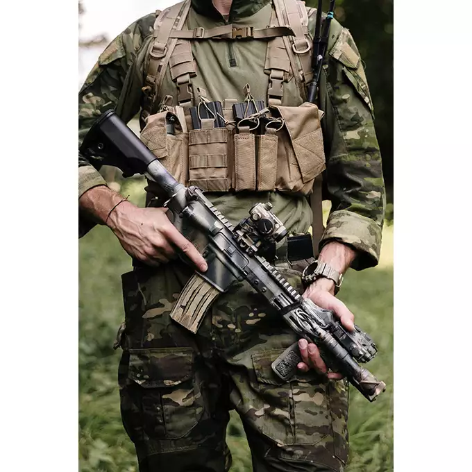 [Zestaw] Replika karabinka Noveske N4 MWS Gen3 GBBr - Tan [EMG] + Magazynek na Green Gaz do Karabinków Double Eagle MWS 35 kulek - Black [DE]