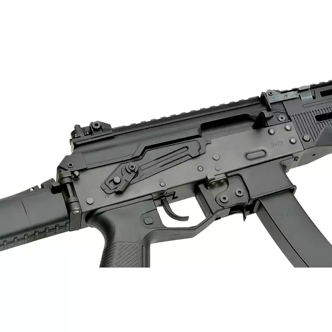 [Zestaw] WE06 Full Metal GBBR replika pistoletu maszynowego [WELL PRO] + Magazynek Green Gaz do Pistoletów Maszynowych WE06-GM [WELLPRO]