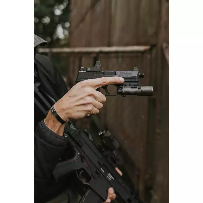 [Zestaw] Strzelba M8872 V2 (Zasilana Green Gazem) - Black [Golden Eagle] + Miniaturowy Celownik Pistoletowy / karabinowy - Black [JJ Airsoft]