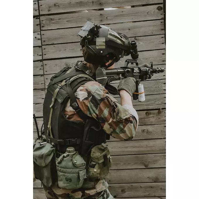 [Zestaw] Kamizelka Delta Soft Body Armor - OLIVE [8FIELDS] + Kabura mocowana na rzep - olive [8FIELDS]