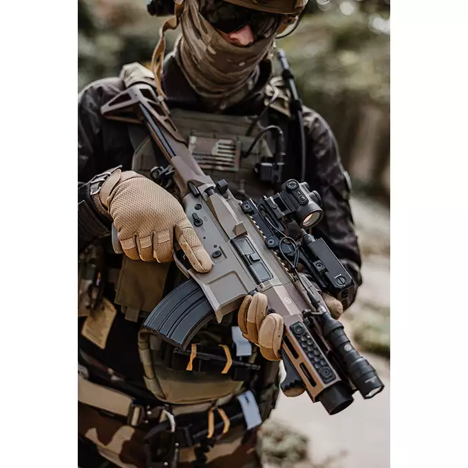 [Zestaw] M923A DEK762 7.62 / 300 BLK - Tan [DE Airsoft] + Magazynek Mid-Cap na 220 kulek do AR15/M4/M16 -  Black [DE]