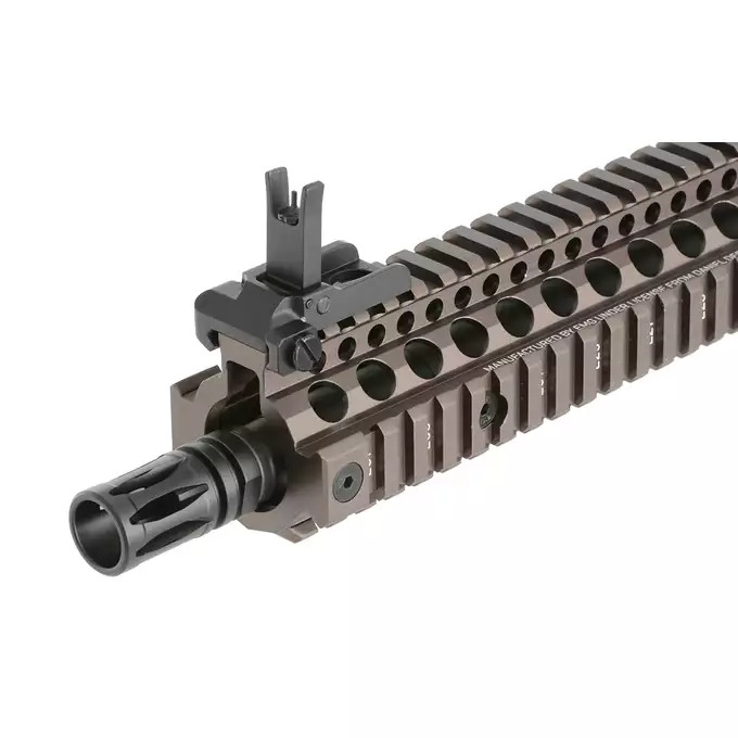 [Zestaw] Replika gazowa karabinka Daniel Defense MK18 - Tan [EMG] + Magazynek na Green Gaz do karabinków MC6593M/MC6595M [Golden Eagle]