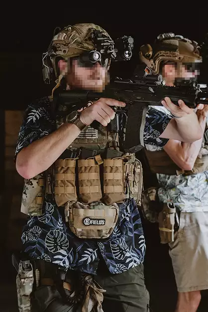 Otwarta potrójna ładownica na magazynki AK 7.62x39 - COYOTE [8FIELDS]