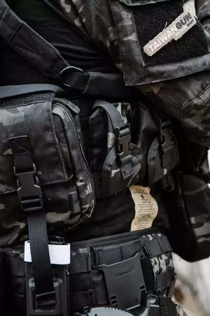Frag Grenade Pouch - MB [8FIELDS]