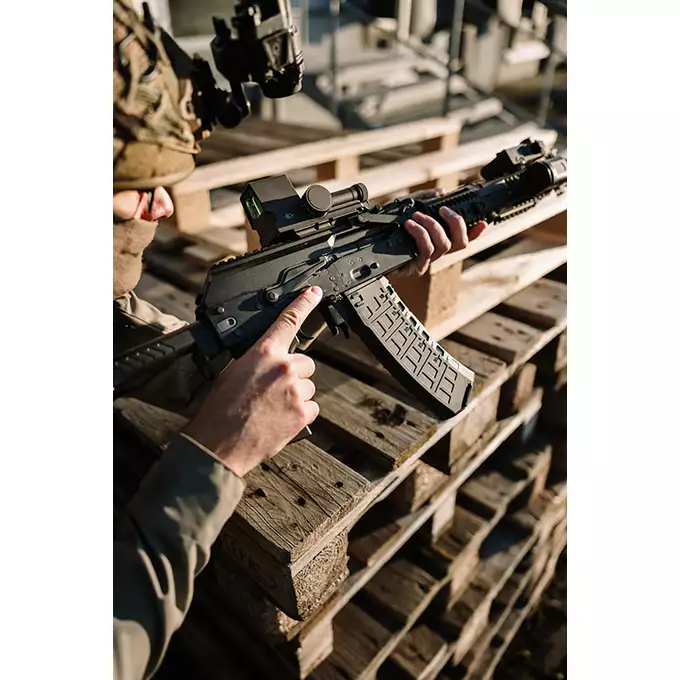 [Zestaw] CM.113A Replika Karabinka Taktycznego AK-74 Eshooter ETU [CYMA] + Magazynek Mid-Cap do AK74/AK-105 [CYMA]