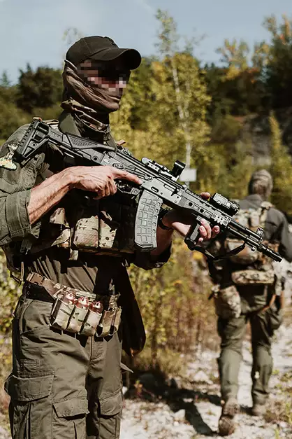WE09K Replika Karabinu Szturmowego Full Metal GBBR - Short [WELL PRO]