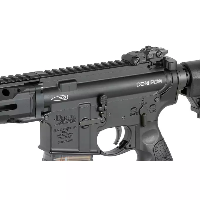 [Zestaw] Replika gazowa karabinka Daniel Defense DDM4PDW - Black [EMG] + Adapter P30 HPA MWS do Magazynków M4/AR15 [Army Armament]
