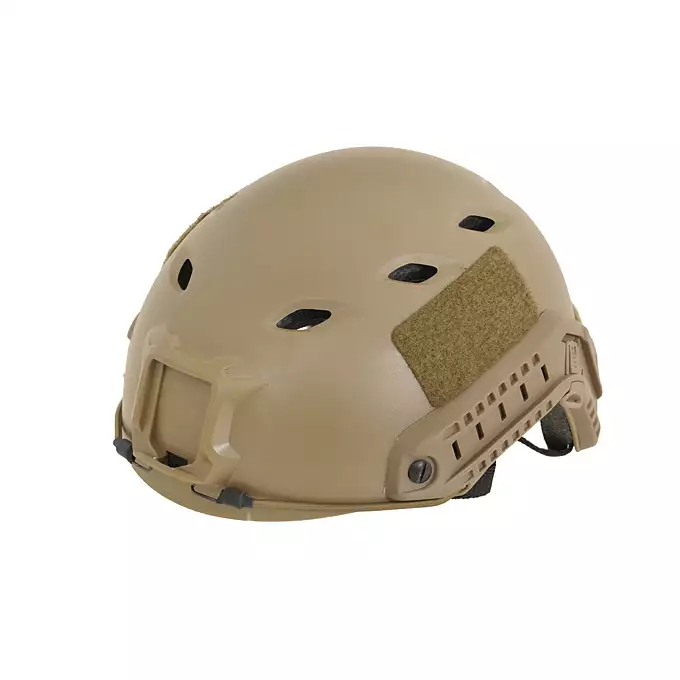 [Zestaw] Replika kasku FAST BJ - TAN [EM] + Pokrowiec na hełm/kask typu FAST Mod. A - Black [8FIELDS]