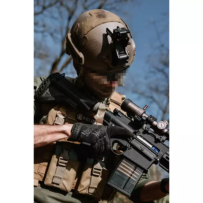 [Zestaw] Replika hełmu FAST MH z szybką regulacją - Navy Seal [EM] + Pokrowiec na hełm/kask typu FAST Mod. A - Tan [8FIELDS]