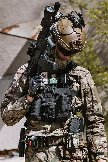 Multi-Mission MOLLE Front-Panel - Black [8FIELDS]