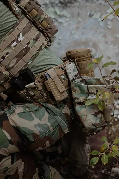 Ceinture de combat MOLLE (L) - Multicamo [8FIELDS]