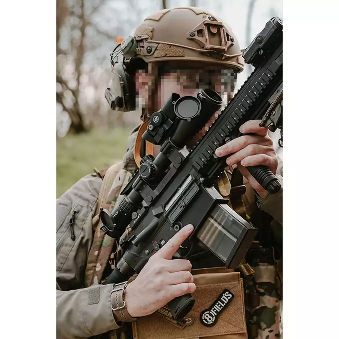 [Zestaw] Replika karabinu snajperskiego typu bolt-action M61 [DE] + Luneta Victoptics SOI 4-12X40 [Vector Optics]