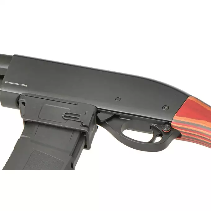 [Zestaw] Replika strzelby Alpha Tactical [Golden Eagle] + Polimerowy magazynek STRIKE MAG na 210 kulek do M4/AR15 [EMG]