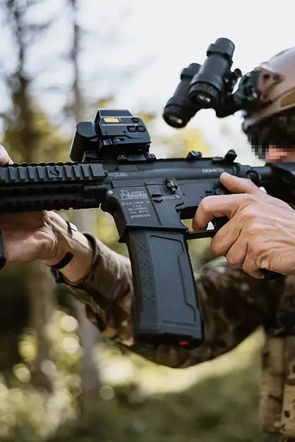 Daniel Defense MK18 Mod1 Airsoft Assault Rifle Sports Line ETU [EMG]