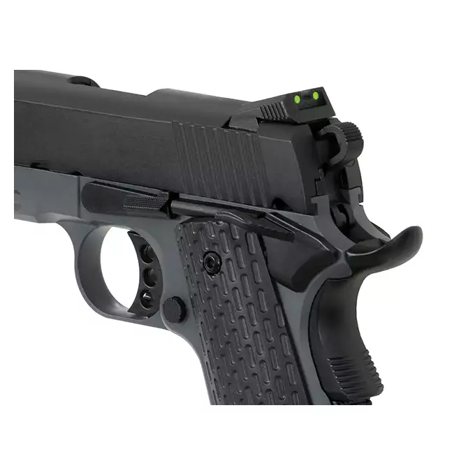 R28 (TG-2) - Grey/Black [Army Armament]