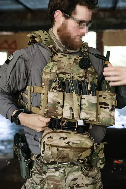 Laser-Cut “Buckle Up" Assault Plate Carrier with AR15/AK Magazine Pouch — Multicamo [8Fields]