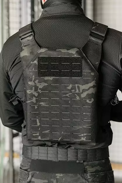 Laser-Cut “Buckle Up" Recon Plate Carrier with AR15/AK Magazine Pouch — MB [8Fields]