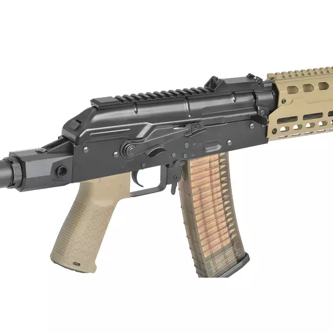 [Zestaw] Replika Strike Industries AK-TRAX CQB - Tan + Eshooter [EMG] + Magazynek Mid-Cap Bułgarski na 150 Kulek Do Serii AK [CYMA]